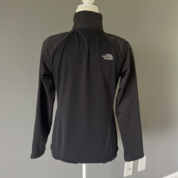 The North Face Windwall Zip Up Jacket Black & Gray - Picture 6 of 11